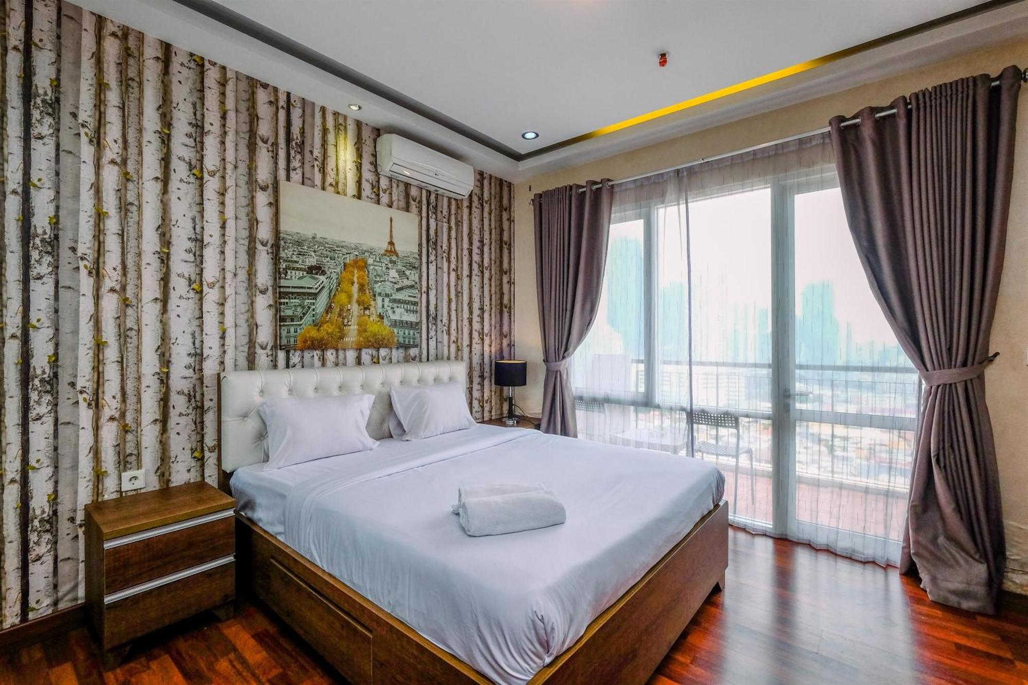Apartemen Comfort And Modern Look At Ambassade Kuningan By Travelio *